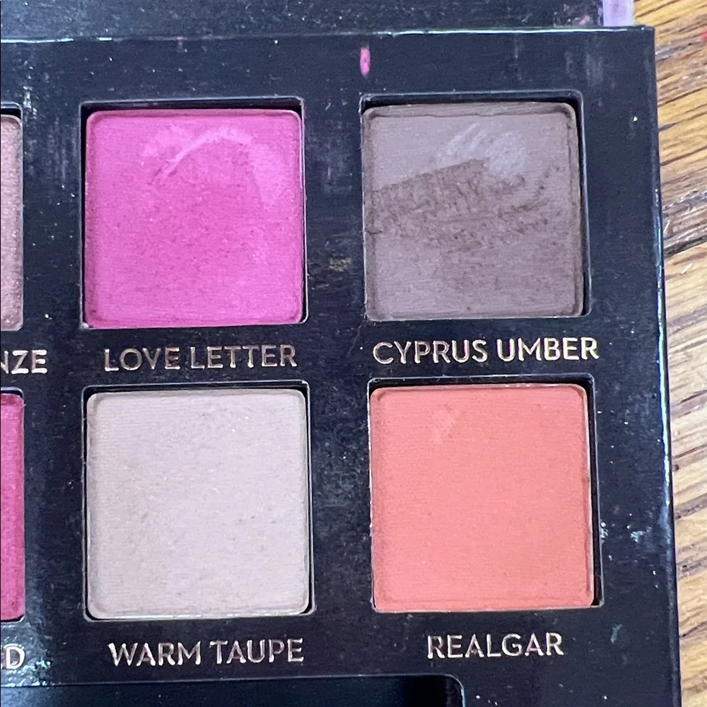 ANASTASIA BEVERLY HILLS | Modern Renaissance Eyeshadow Palette SLIGHTLY TESTED